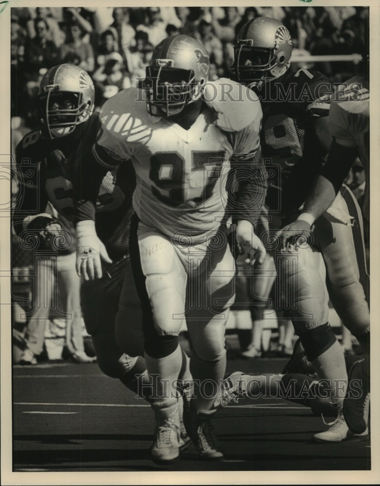 1985 Press Photo Alabama Football Player Doug Smith of the Birmingham Stallions- Historic Images