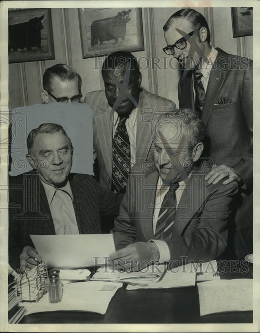 Press Photo Harold Seiler, Sports - abns07695 - Historic Images
