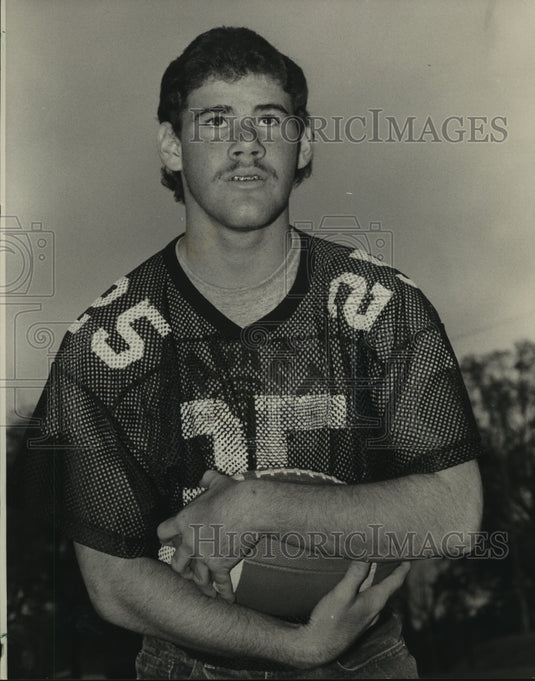 1984 Press Photo Corner Football Player Wade Shedd - abns07709- Historic Images