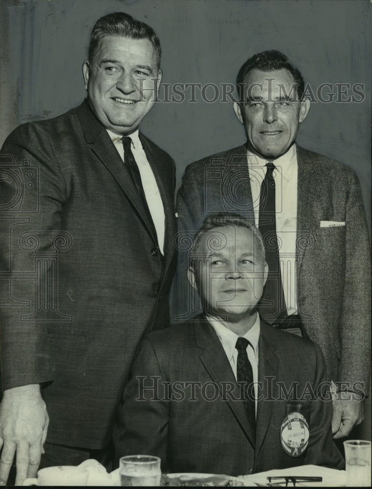 1964 Press Photo Bob Woodruff, Norman Downey, Fred Middleton at Quarterback Club - Historic Images