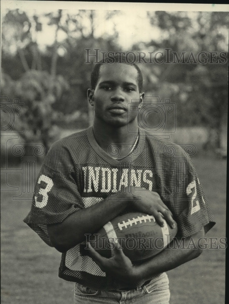 1984 Press Photo Indians Football - Wendell Brown, Football Player - abns08008- Historic Images