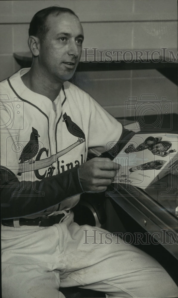 1955 Press Photo Saint Louis Cardinal Baseball Team Manager Harry Walker - Historic Images