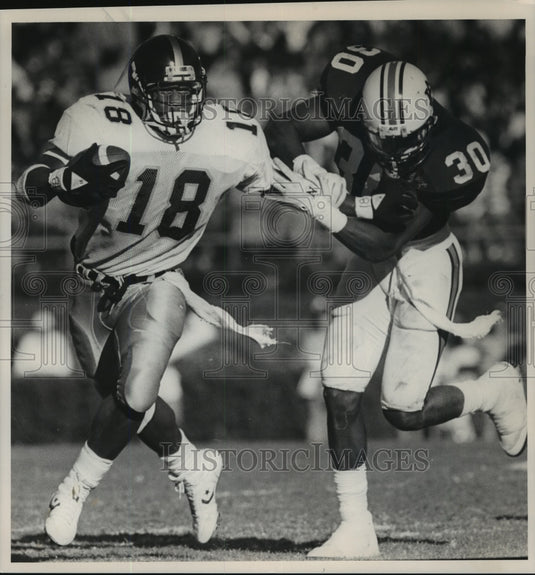 1990 Press Photo Auburn University Football vs. Southern Mississippi University - Historic Images