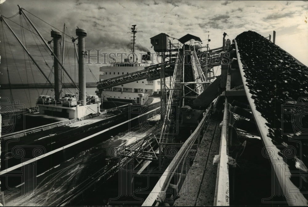 Press Photo Alabama State Docks in Mobile, Alabama - Historic Images
