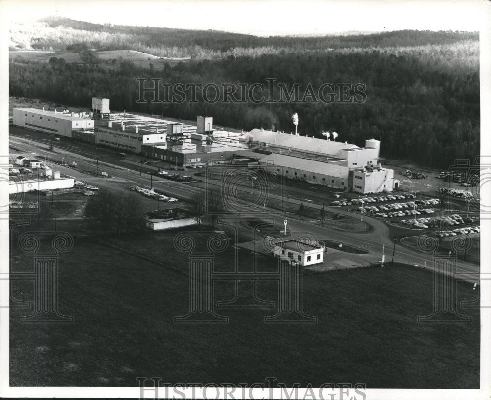 1966 Press Photo Alabama-3M Company's Reflective Products plant at Guin. - Historic Images