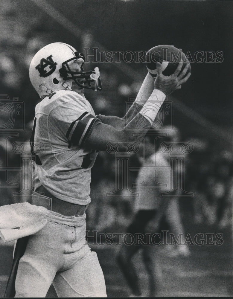 Press Photo Alabama-Auburn University football player, Freddie Weygand.- Historic Images