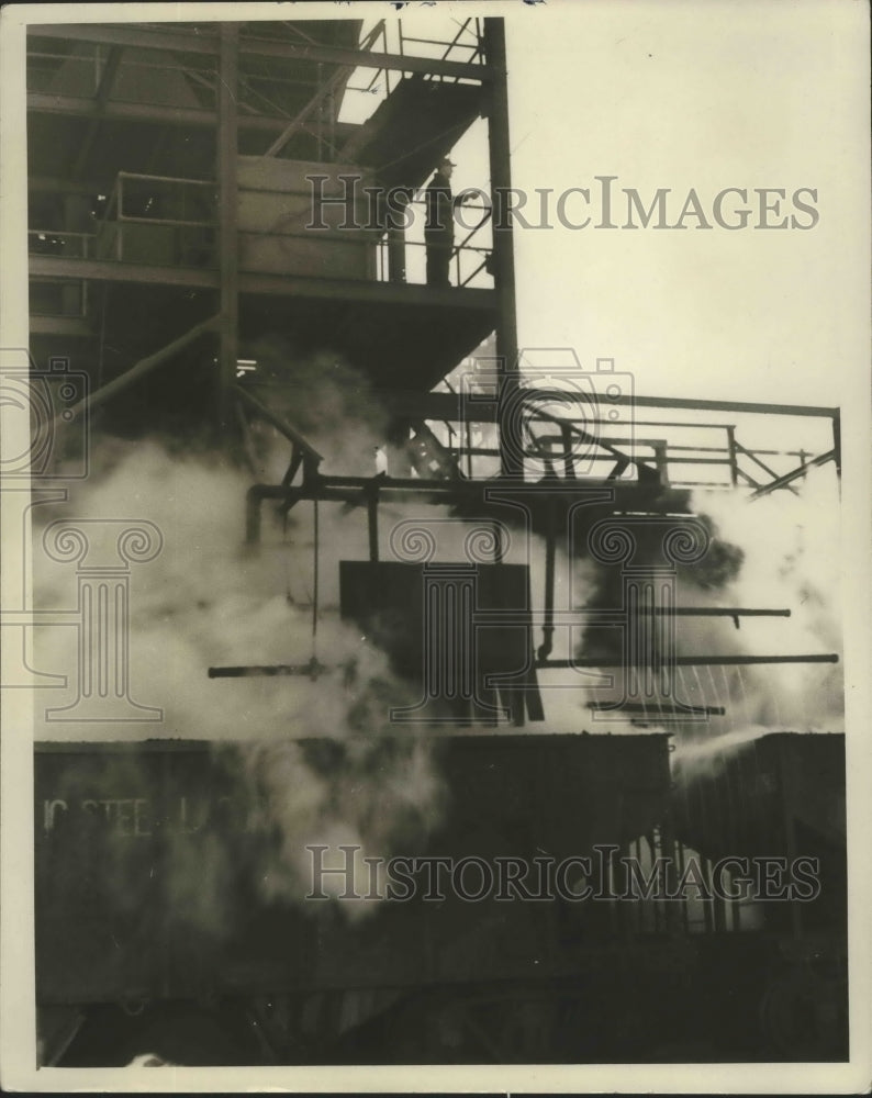 1937 Press Photo Republic Steel Company sinter plant in Birmingham, Alabama - Historic Images