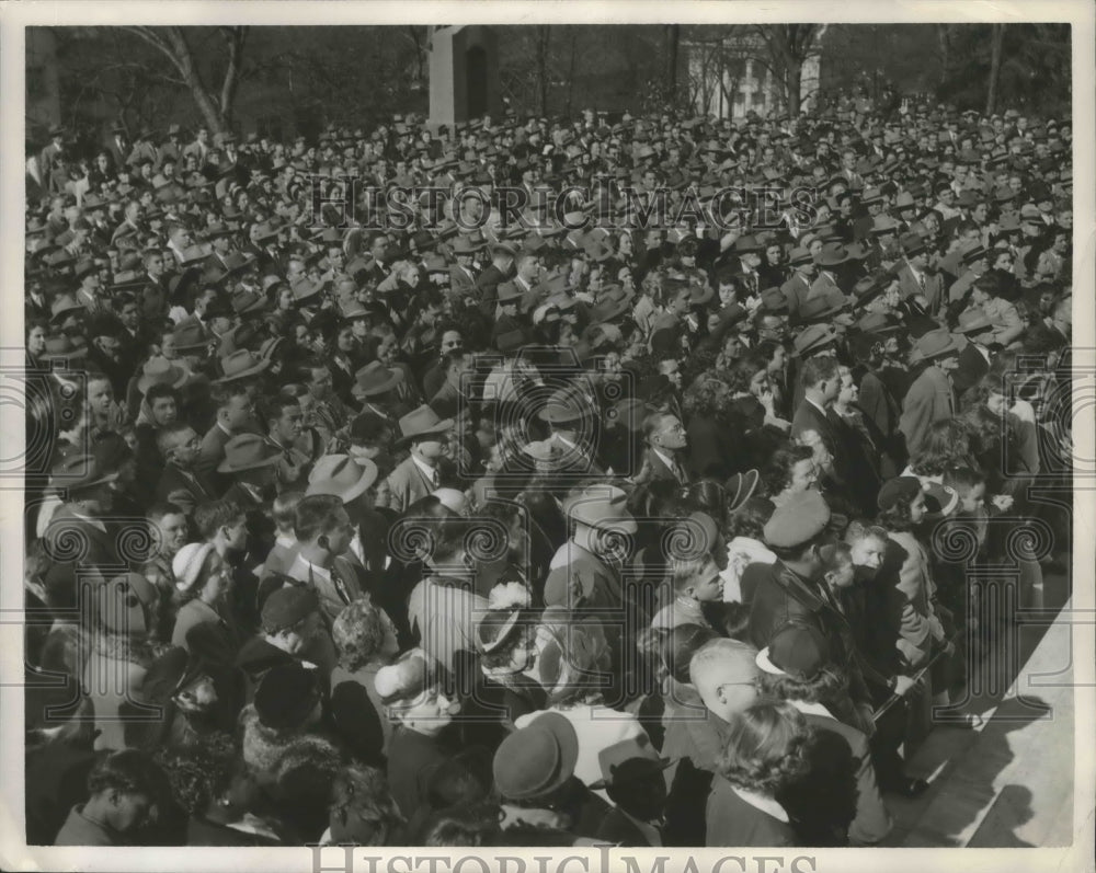 1951 Press Photo Alabama-Thousands gather at Gordon Person&#39;s inauguration. - Historic Images