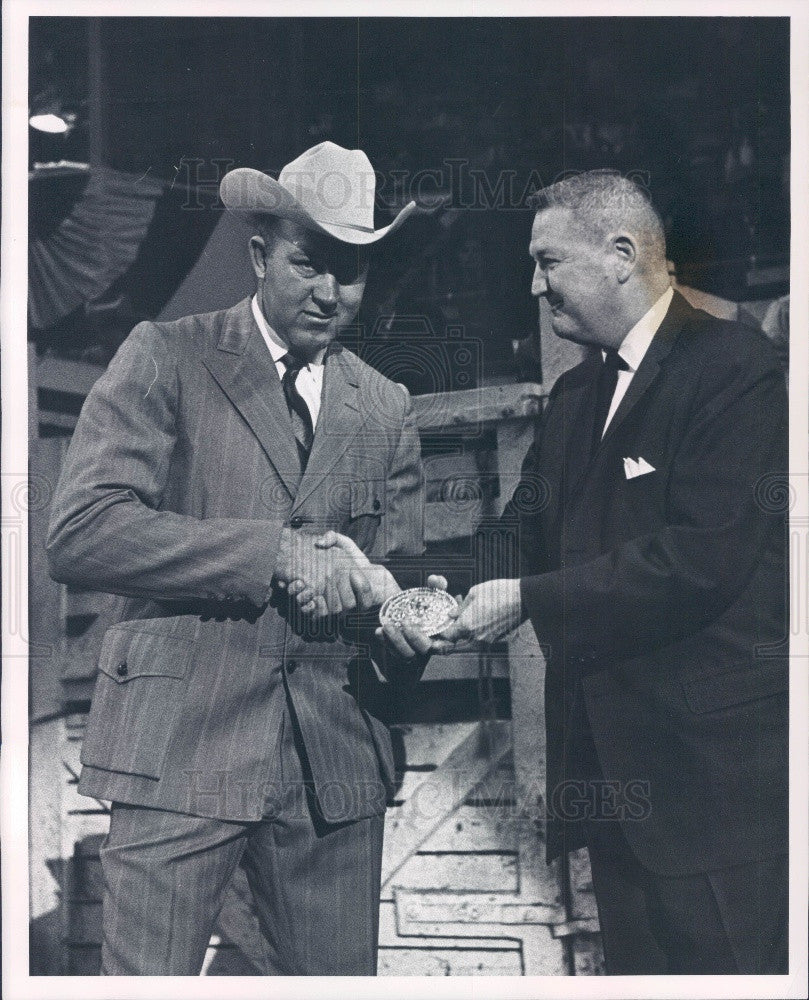 1965 Rodeo Star World Champion Sonny Davis Press Photo - Historic Images