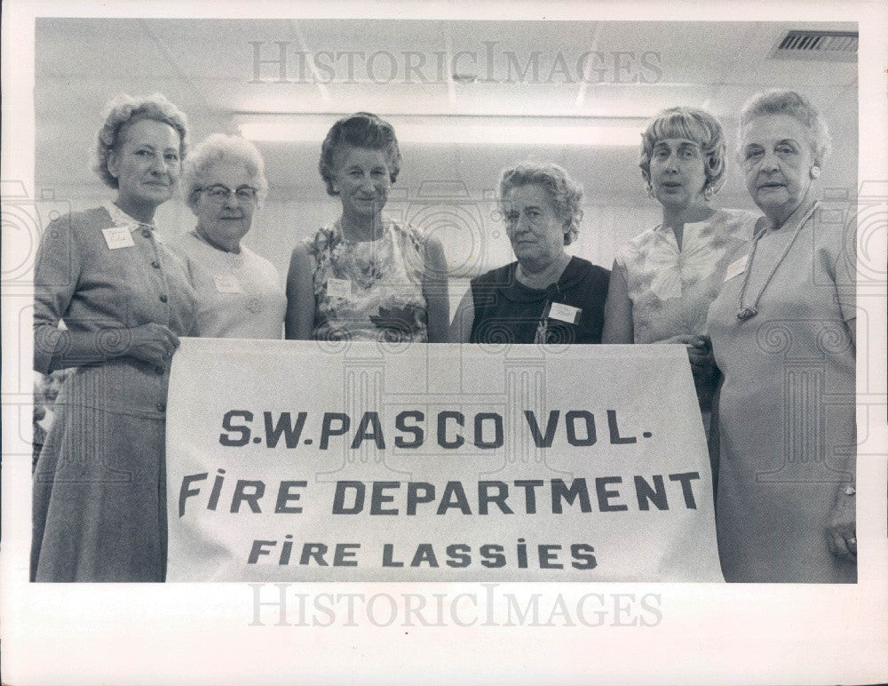 1973 SW Pasco County Florida Volunteer Fire Dept Lassies Press Photo - Historic Images