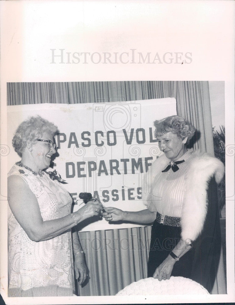 1974 SW Pasco County Florida Volunteer Fire Dept Lassies Press Photo - Historic Images