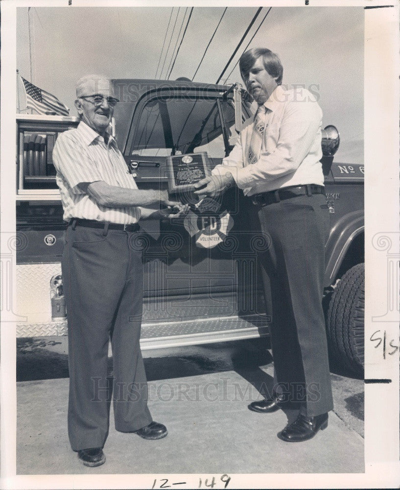 1977 SW Pasco County Florida Volunteer Fire Dept Press Photo - Historic Images