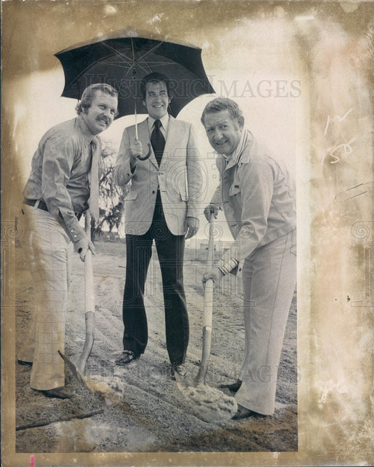 1975 Pasco County Florida Groundbreaking Driftwood Village Home Press Photo - Historic Images