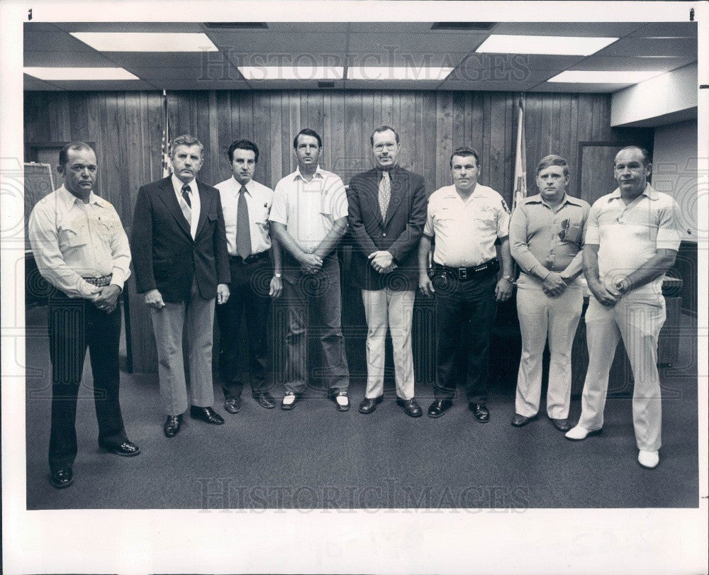 1977 Pasco County Florida Sheriff&#39;s Deputies Press Photo - Historic Images