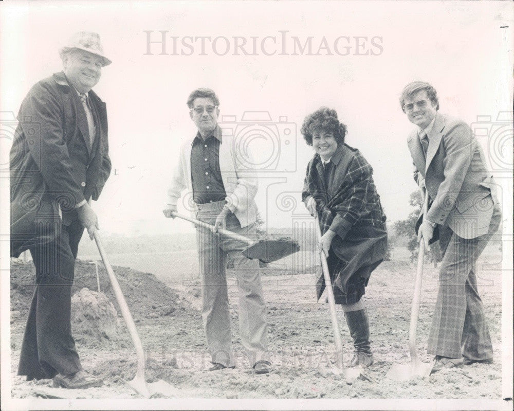 1979 Pasco County Florida Pasco/Hernando Comm Coll Ground Breaking Press Photo - Historic Images