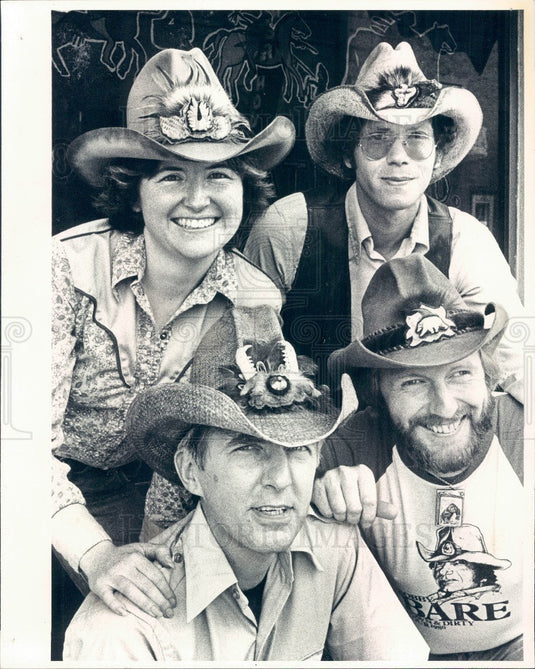 1980 Woodstock Illinois Cripple Creek Cowboy Hats Press Photo - Historic Images