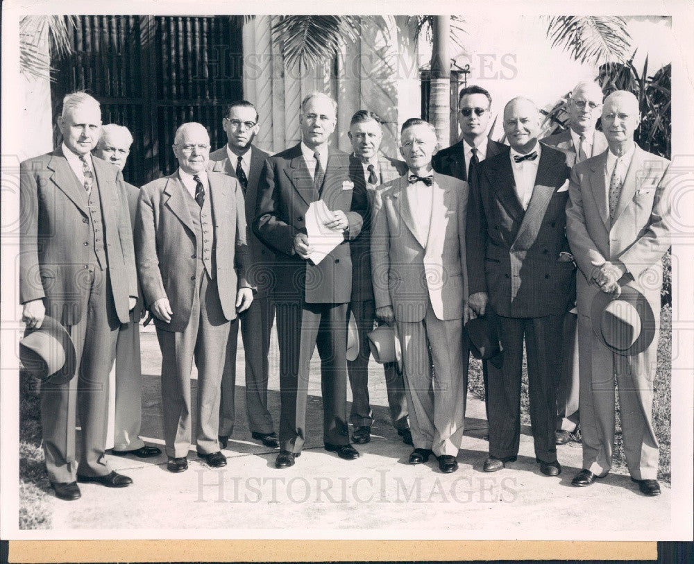 1953 St. Petersburg FL Stetson Univ President Edmunds &amp; Trustees Press Photo - Historic Images