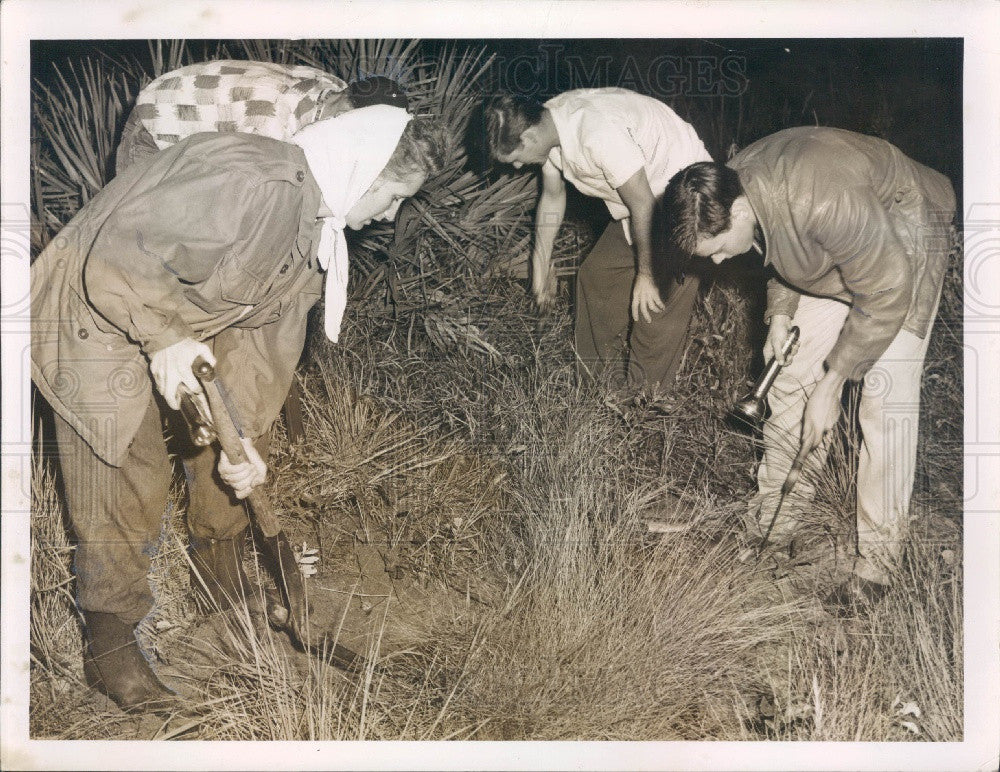 1950 St. Petersburg Florida Times Treasure Hunt Press Photo - Historic Images