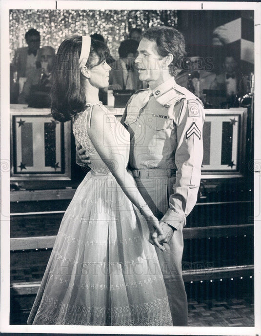1981 Disney Hollywood Actor Michele Lee & Dean Jones Press Photo - Historic Images