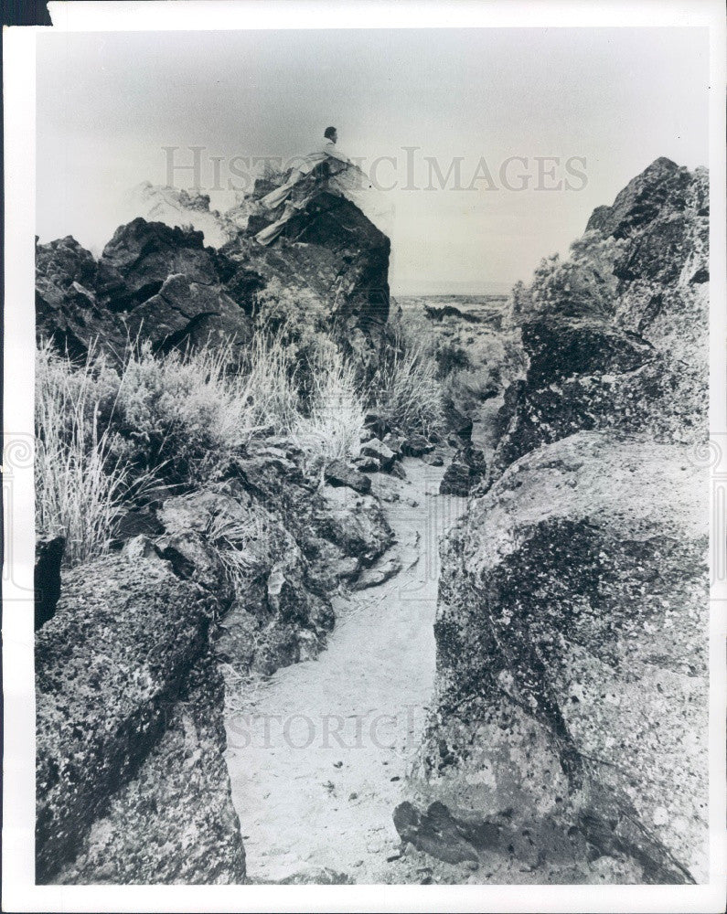 1968 California-Oregon Border Stronghold Modoc Indian Captain Jack Press Photo - Historic Images