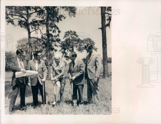 1973 Zephyrhills FL Mayor Arnot Shopping Center Groundbreaking Press Photo - Historic Images