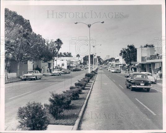 Undated Zephyrhills Florida Fifth Avenue Press Photo - Historic Images