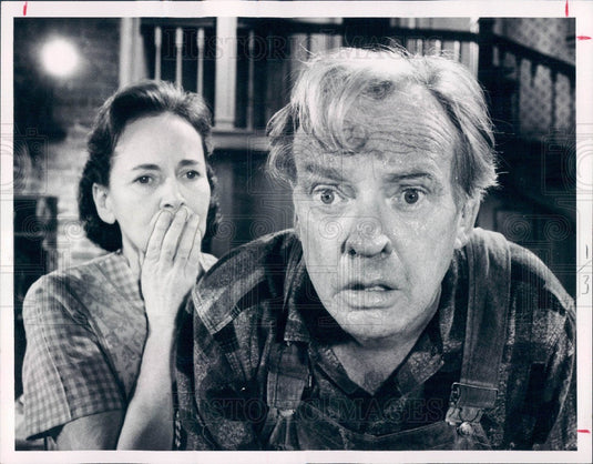 1969 Hollywood Actors Arthur Kennedy & Teresa Wright Press Photo - Historic Images
