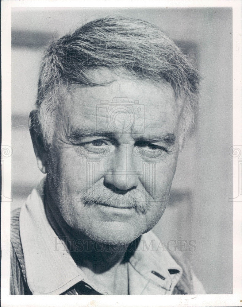 1967 Hollywood Actor Lew Ayres Press Photo - Historic Images