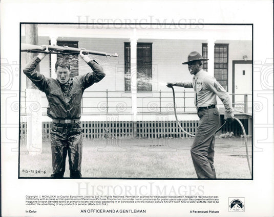 1983 Hollywood Actors Louis Gossett Jr. & Richard Gere Press Photo - Historic Images