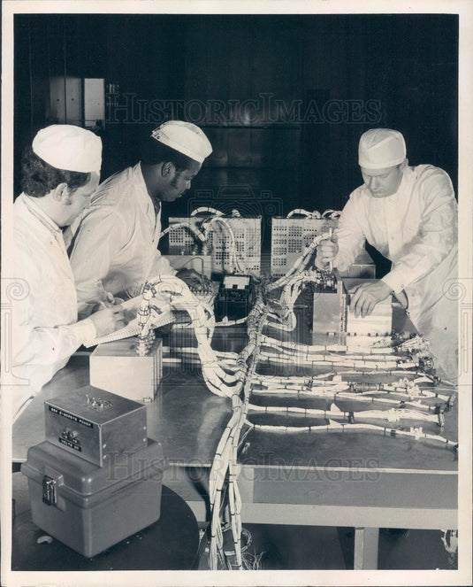 1973 Honeywell Aerospace Spacecraft Intercom System Press Photo - Historic Images