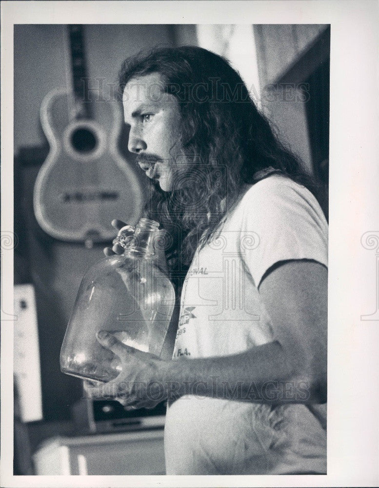 1976 St. Petersburg FL First National Guitar Workshop Logan Neill Press Photo - Historic Images