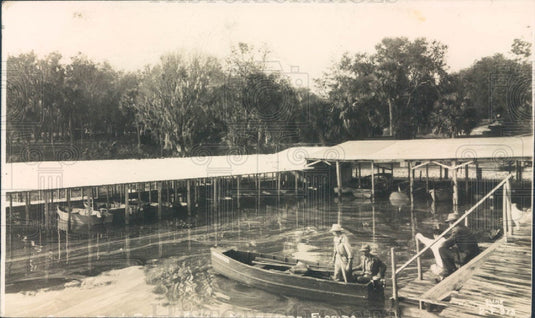 Undated Florida Tomb Boat Basin Postcard Press Photo - Historic Images