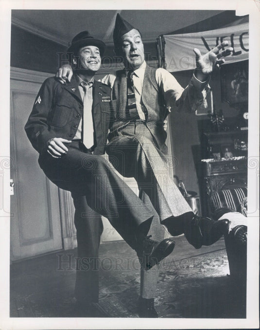 1966 Actors Peter Duryea & Dennis O'Keefe in The Subject Was Roses Press Photo - Historic Images