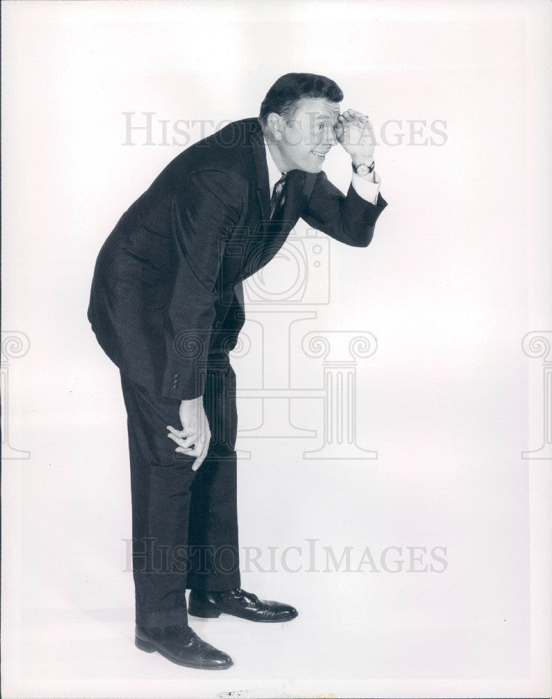 1962 TV Game Show Host Bob Kennedy of Window Shopping Press Photo - Historic Images