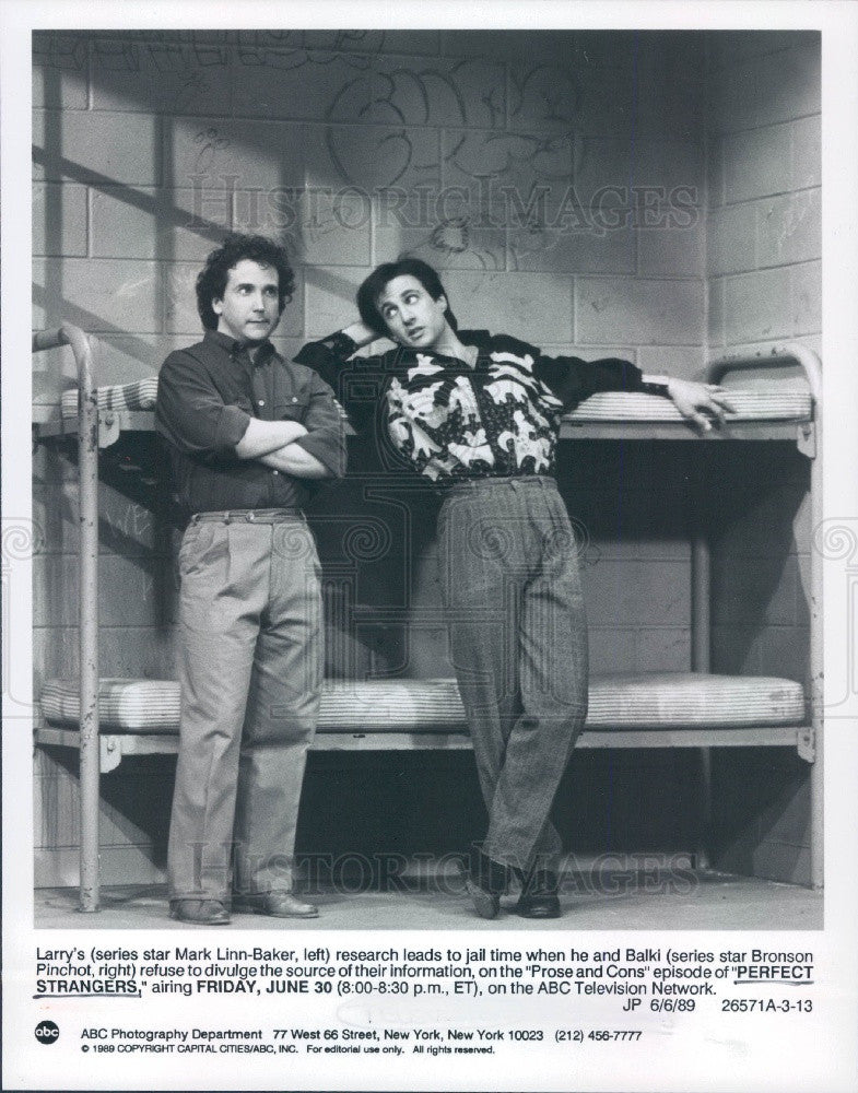 1989 Hollywood Actors Mark Linn-Baker &amp; Bronson Pinchot Press Photo - Historic Images