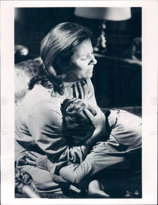 1981 Hollywood Actors Patty Duke Astin & Sahun Astin Press Photo - Historic Images