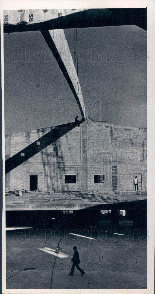 1974 Clearwater Florida First Assembly of God Church Construction Press Photo - Historic Images