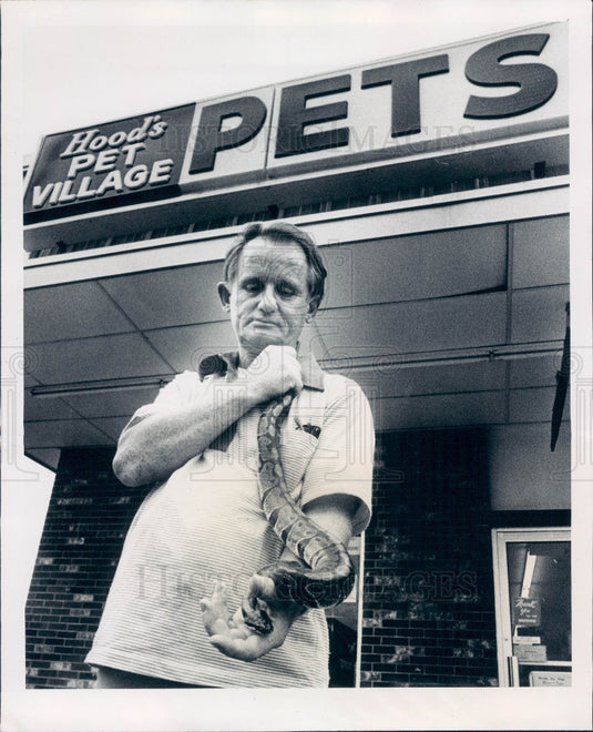 1978 Largo Florida Hood's Pet Village Boa Constrictor Press Photo - Historic Images