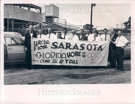 1964 Sarasota County FL Chamber Commerce Sports Committee in Chicago Press Photo - Historic Images