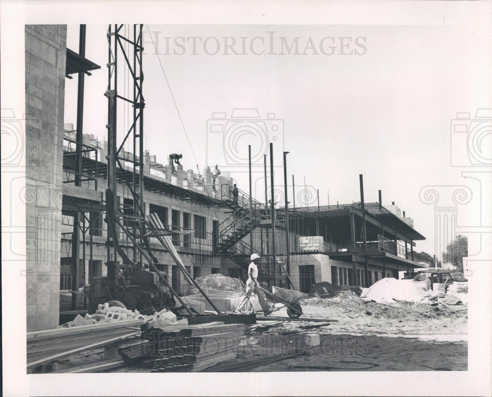 1964 Clearwater Florida Travelodge Construction Press Photo - Historic Images