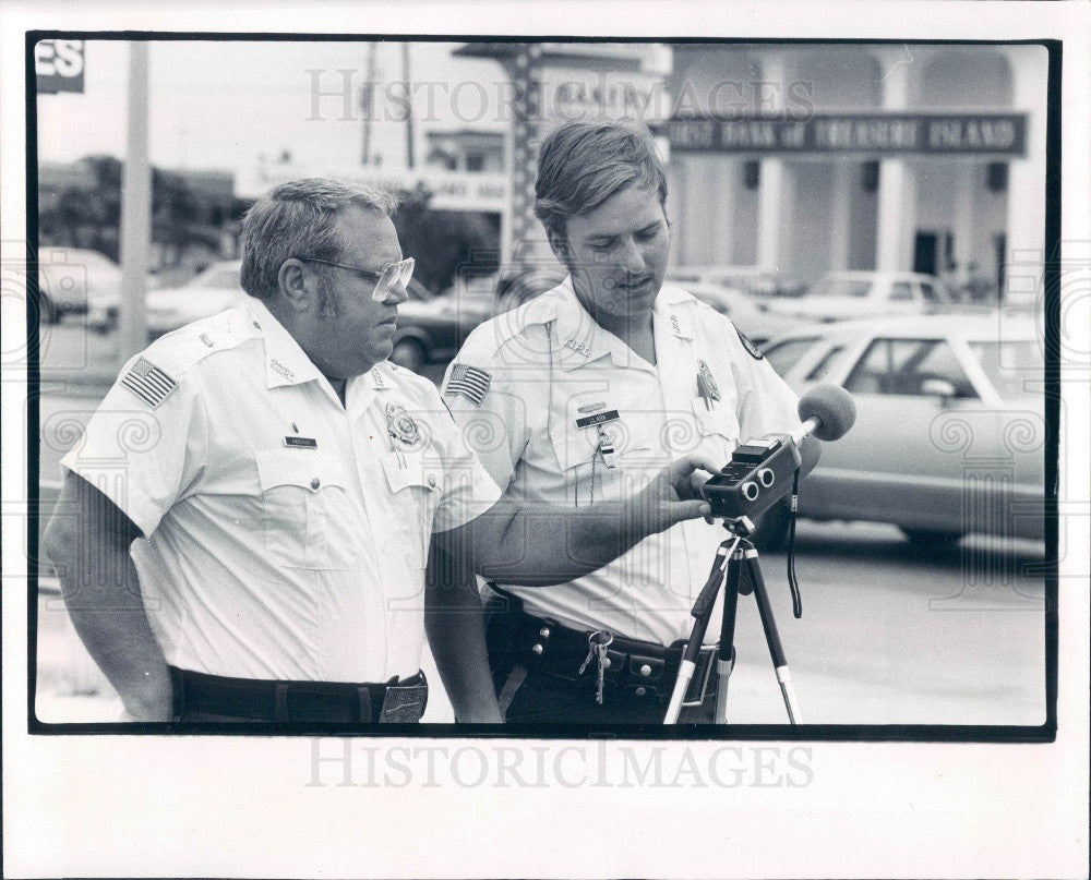 1979 Treasure Island FL Police Anderson &amp; Clark Test Sound Meter Press Photo - Historic Images