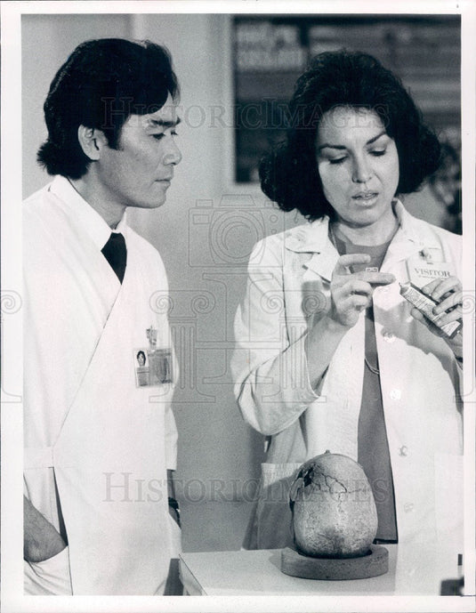 1978 Hollywood Actors Robert Ito & Zohra Lampert Press Photo - Historic Images