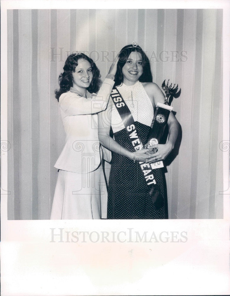 1975 Tampa Florida Miss Sweetheart Suzie Heatherley Press Photo - Historic Images