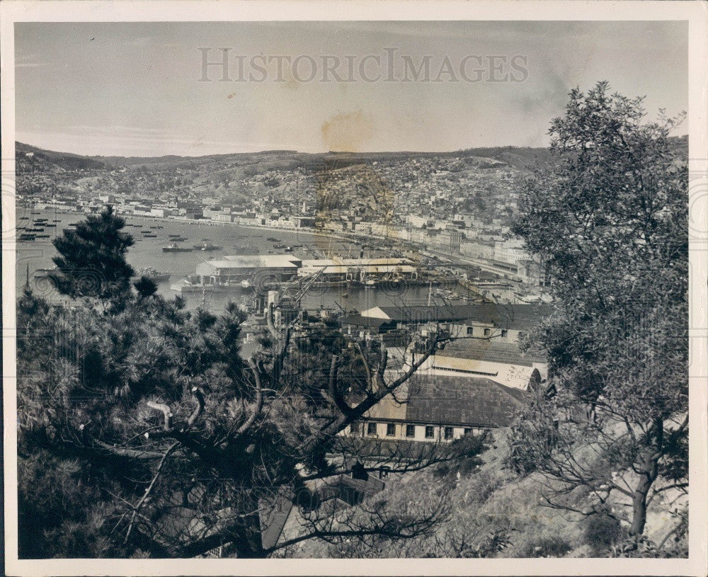 1949 Cerro Artilleria Chile View of Valparaiso Harbor Press Photo - Historic Images