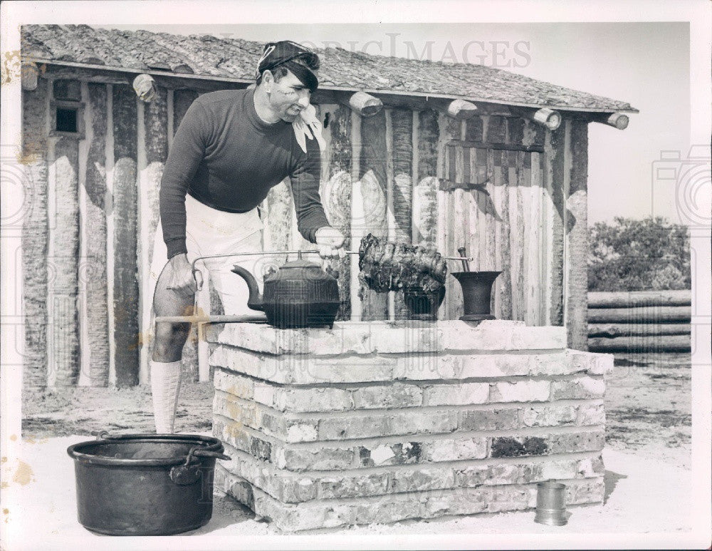 1955 Florida Pirate Village Press Photo - Historic Images