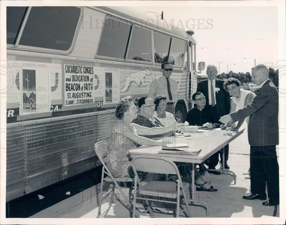 1966 St. Petersburg Florida Eucharistic Congress Registration Press Photo - Historic Images