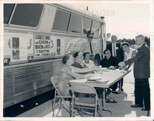 1966 St. Petersburg Florida Eucharistic Congress Registration Press Photo - Historic Images