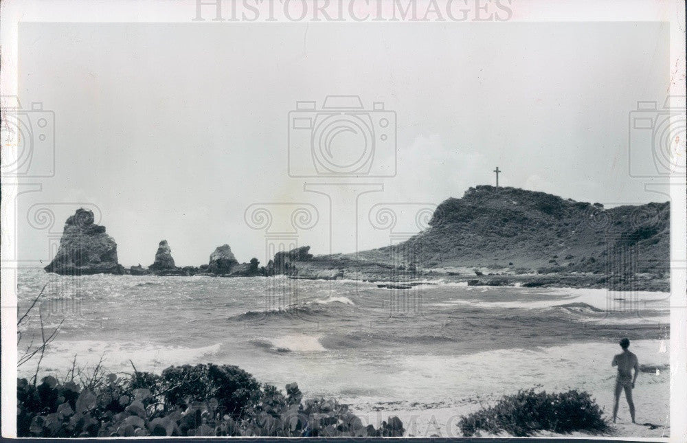 1970 Caribbean Riviera French Island Guadeloupe Pointe des Chateaux Press Photo - Historic Images