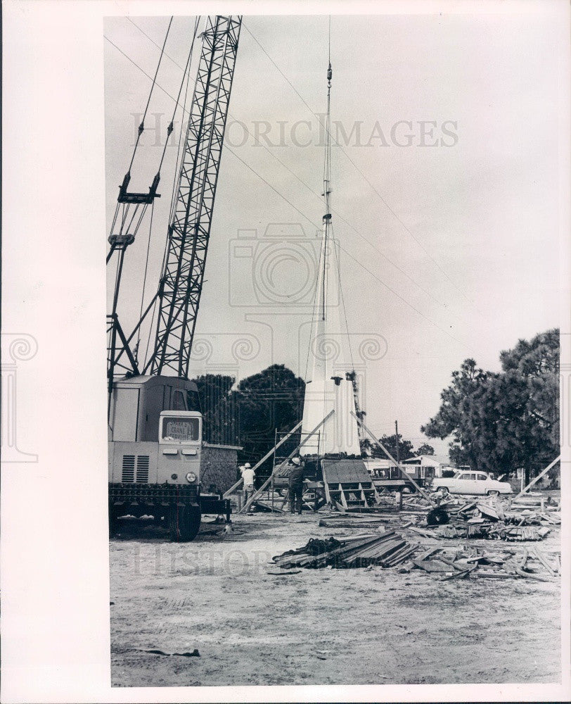 1965 St. Petersburg Florida Pasadena Presbyterian Church Steeple Press Photo - Historic Images