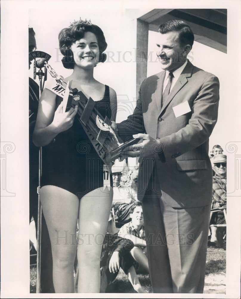 1965 Florida Miss Siesta Key Julie Roberts Press Photo - Historic Images